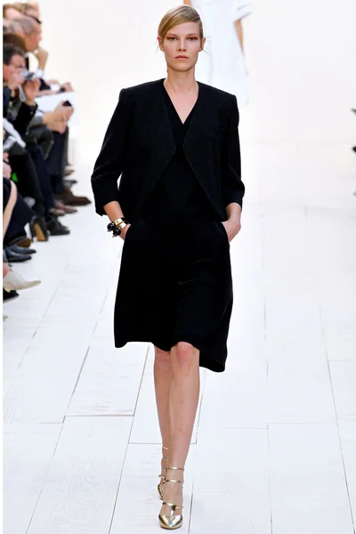 Look 5